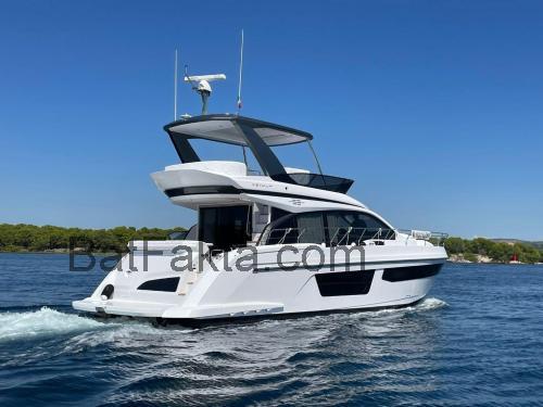 Azimut 350 tekniska specifikationer 
